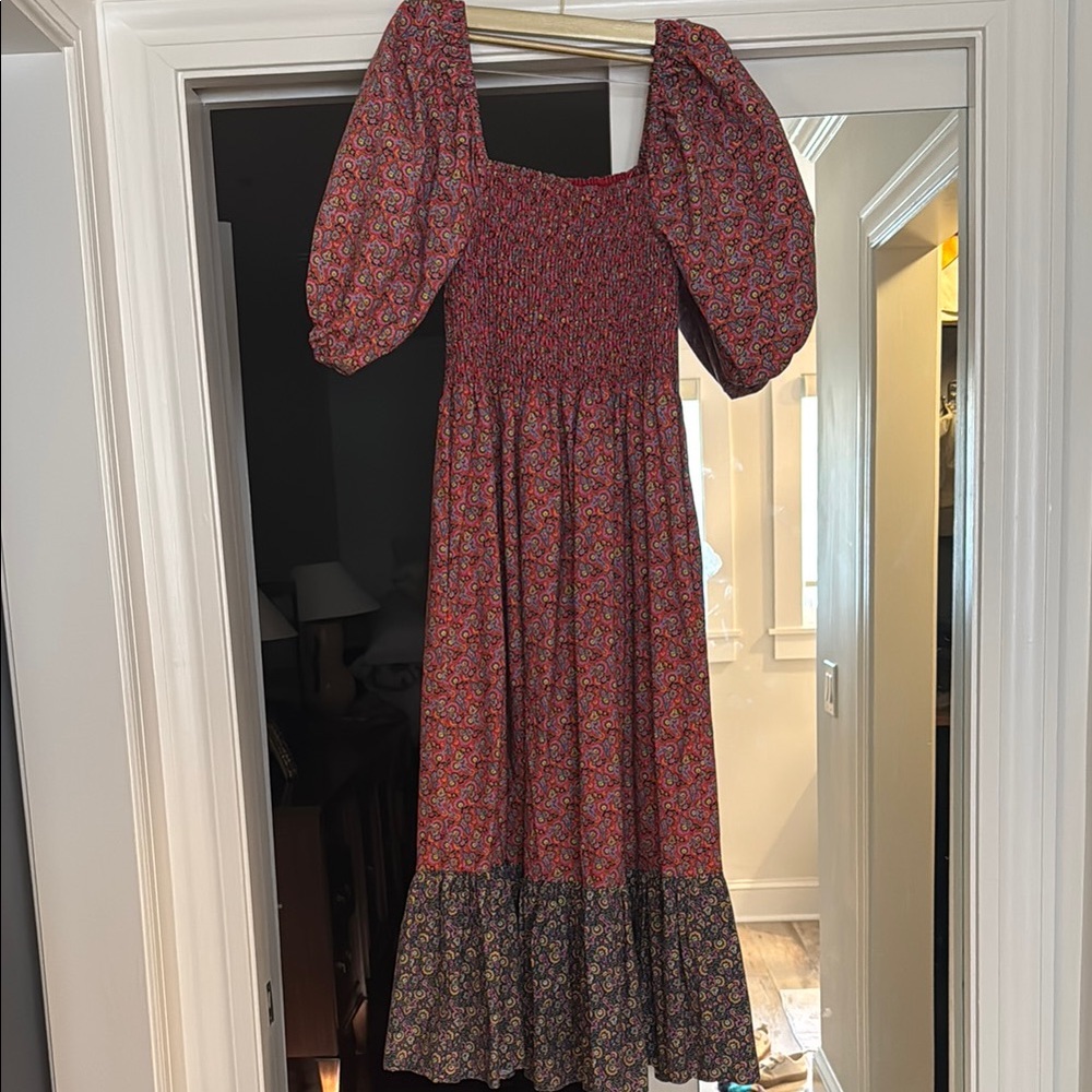 Gorgeous Rhode smocked midi dress square neck Medium